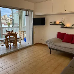 Apartamento 100m De La Playa Appartement Roses